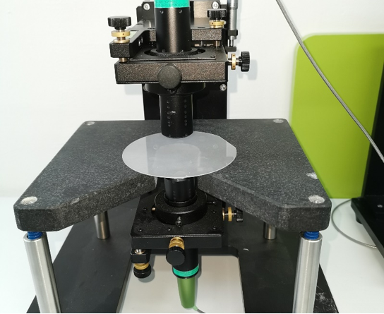 晶圆测量新利器：光谱共焦传感器优势解析